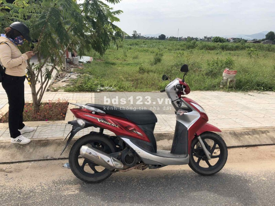 Đất Đông phú giá tốt từ chủ đất, bán nhanh chỉ hơn 7 trăm