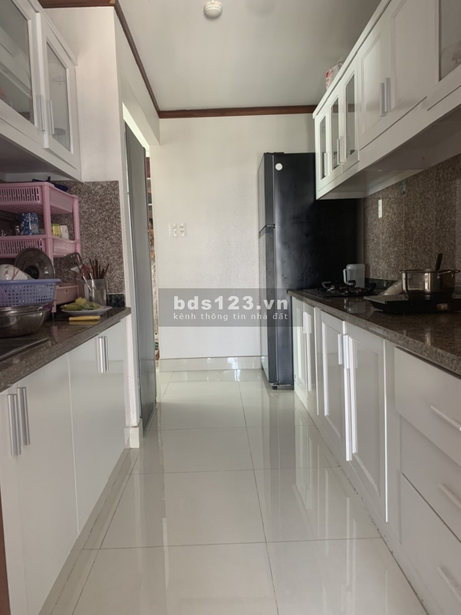 Bán căn hộ Hoàng Anh An Tiến thiết kế 101m2 2pn,2wc. Tặng một số nội thất. Gía: 2 tỷ 250 triệu