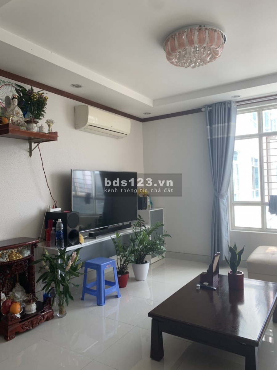 Bán căn hộ Hoàng Anh An Tiến thiết kế 101m2 2pn,2wc. Tặng một số nội thất. Gía: 2 tỷ 250 triệu