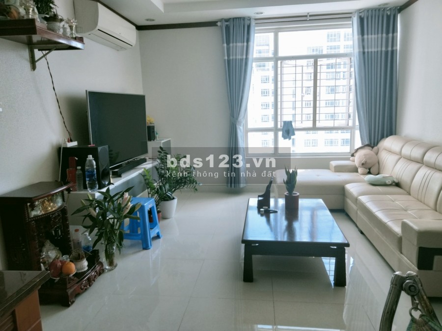 Bán căn hộ Hoàng Anh An Tiến thiết kế 101m2 2pn,2wc. Tặng một số nội thất. Gía: 2 tỷ 250 triệu