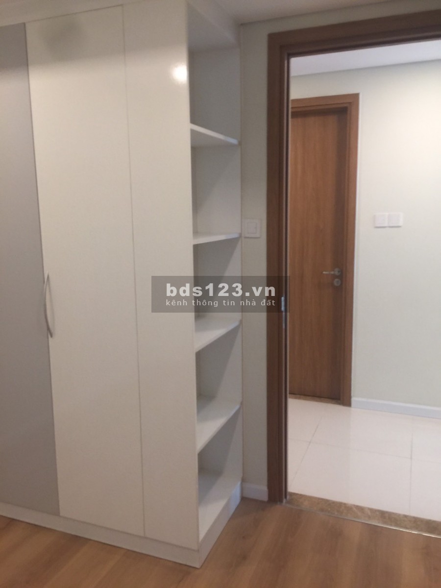 Bán Căn Hộ Chung Cư Rivera Park Sài Gòn, Thành Thái, Q 10, Khu Đồng Tiến, 74m2, 2pn, Wiew Q 1, Giá 4.2 tỷ. LH: 0908.730.370 Nguyên