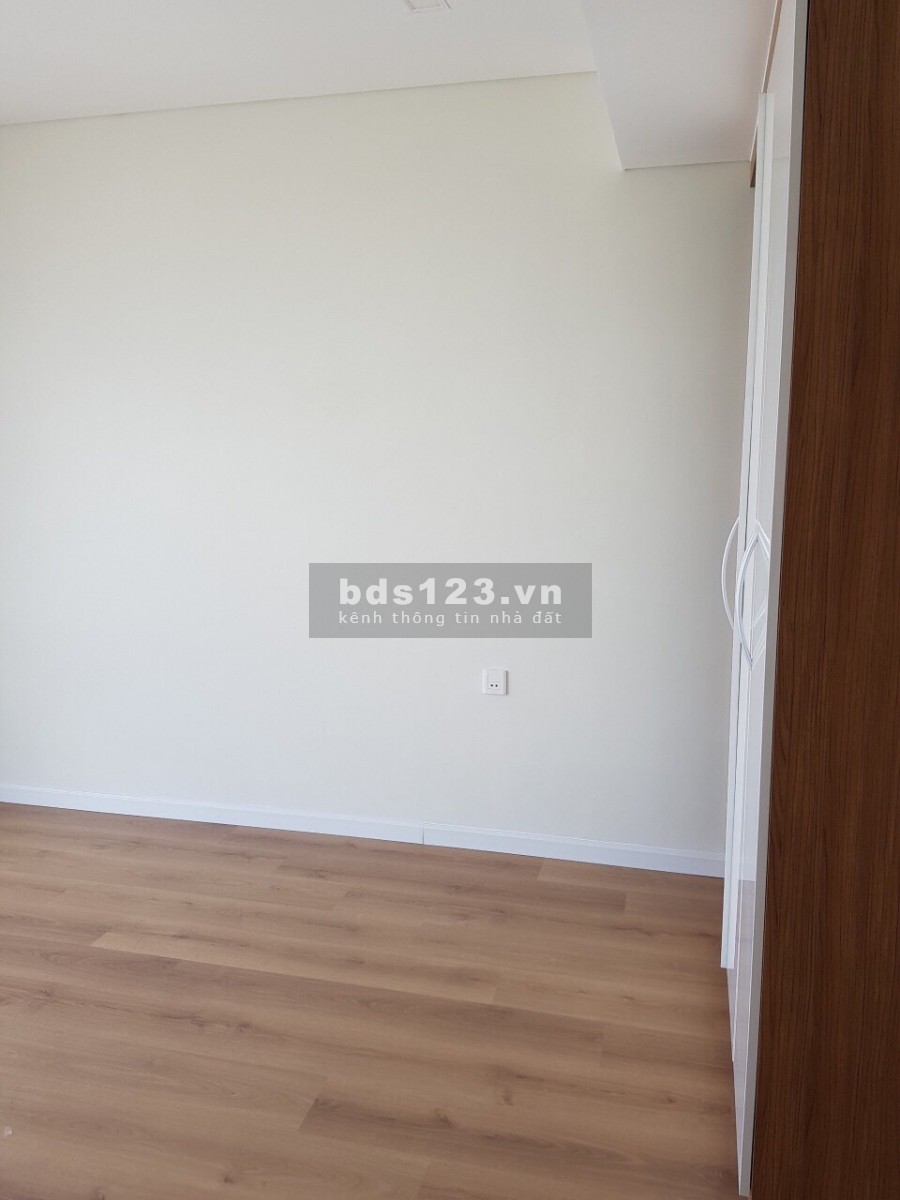 Bán Căn Hộ Chung Cư Rivera Park Sài Gòn, Thành Thái, Q 10, Khu Đồng Tiến, 74m2, 2pn, Wiew Q 1, Giá 4.2 tỷ. LH: 0908.730.370 Nguyên