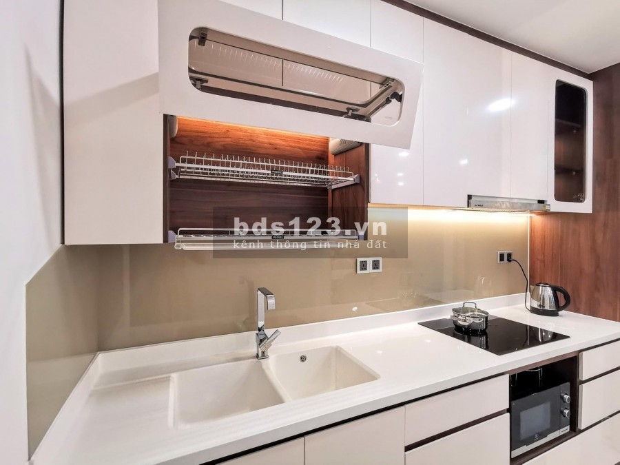 CHO THUÊ CĂN HỘ MIDTOWN 3PN 110M2 GIÁ TỐT NHẤT PMH 25TR/THÁNG NỘI THẤT CAO CẤP