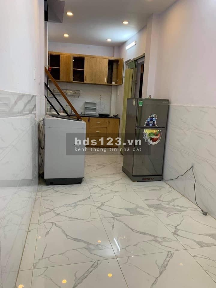 Cho thuê Nhà Quận 4 bến vân đồn 1PN đầy đủ đồ, 1 trệt 1 lầu