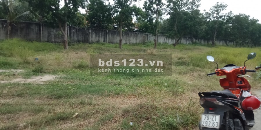 CẦN BÁN NHANH LÔ ĐẤT ĐỂ XÂY NHÀ
