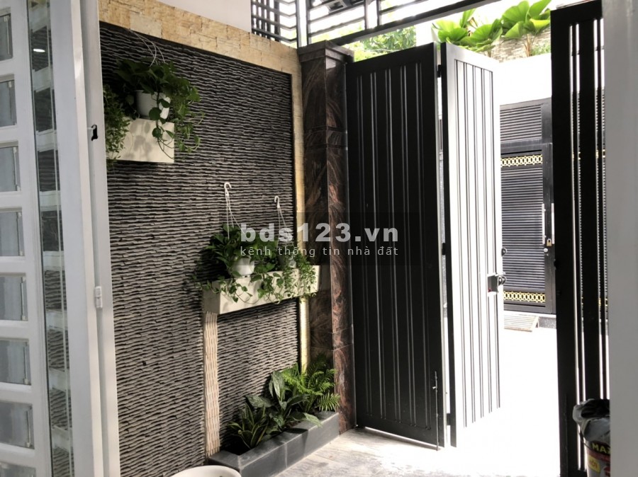 Bán nhà đẹp giá rẻ Hiệp Bình Phước trung tâm quận Thủ Đức gần chợ Hiệp Bình giá 5 tỷ 1