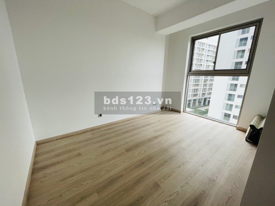 Chính chủ cho thuê nhanh căn hộ Midtown Phú Mỹ Hưng, dtsd 96m2, view thoáng giá 18 triệu/tháng