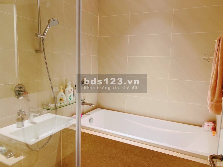 Bán căn hộ 3PN Đảo Kim Cương nội thất sang-sịn-mịn 117m2 8tỷ6 ( full thuế phí). LH: 0933120416