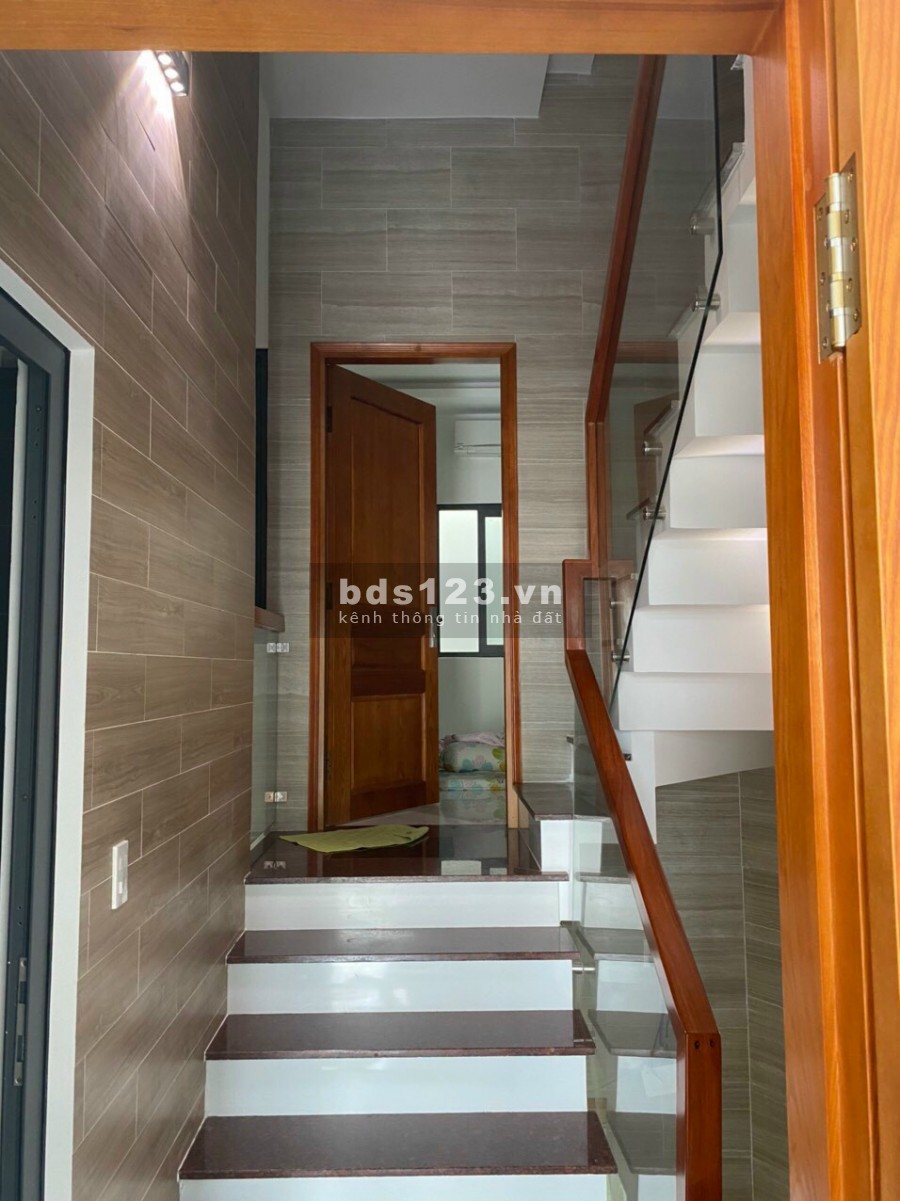 Giảm 250tr ra đi nhà đường 182, Tăng Nhơn Phú A, quận 9