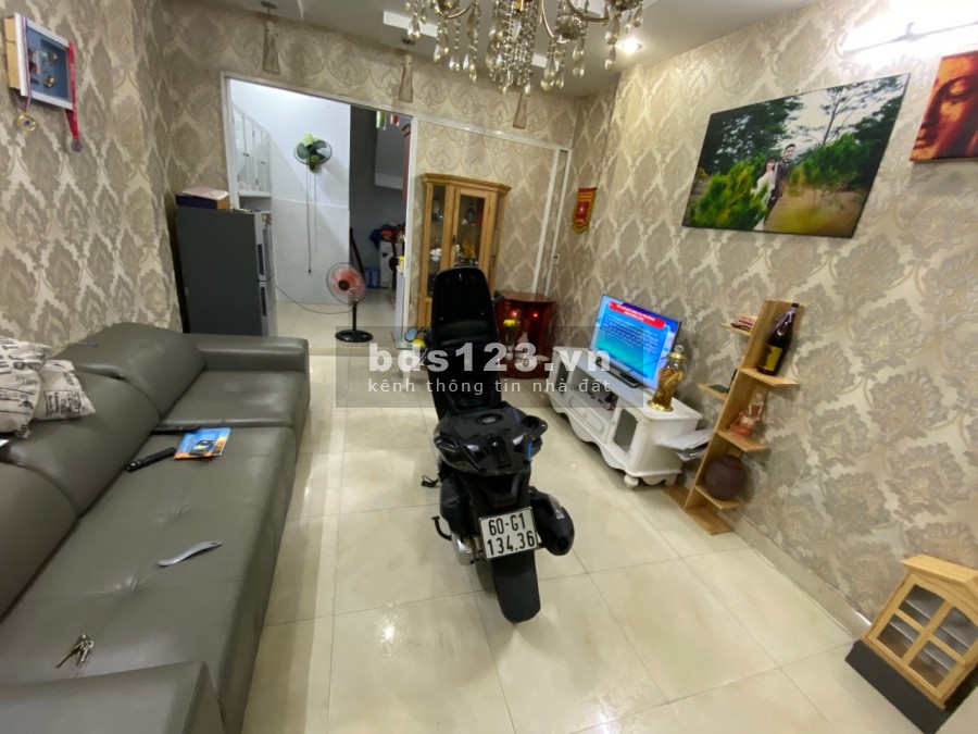 Bán nhà 2 lầu mặt tiền hẻm 63 Lưu Trọng Lư, P.Tân Thuận Tây Quận 7