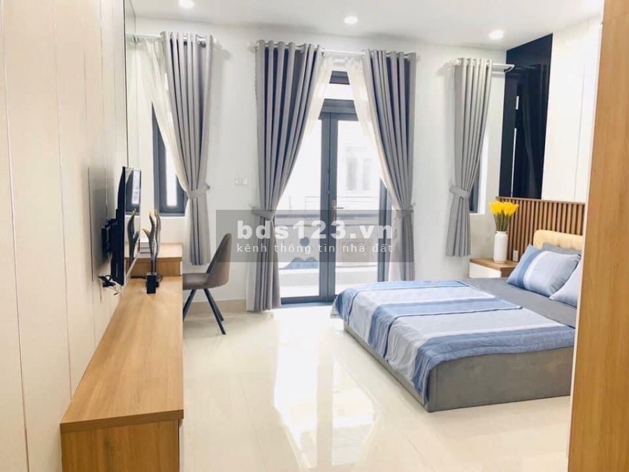 CHỈ 1 TỶ 200 TRIỆU SỞ HỮU NGAY NHÀ 1 TRỆT 3 LẦU SÂN THƯỢNG SÁT MẶT TIỀN LIÊN KHU 4-5 Q.BÌNH TÂN