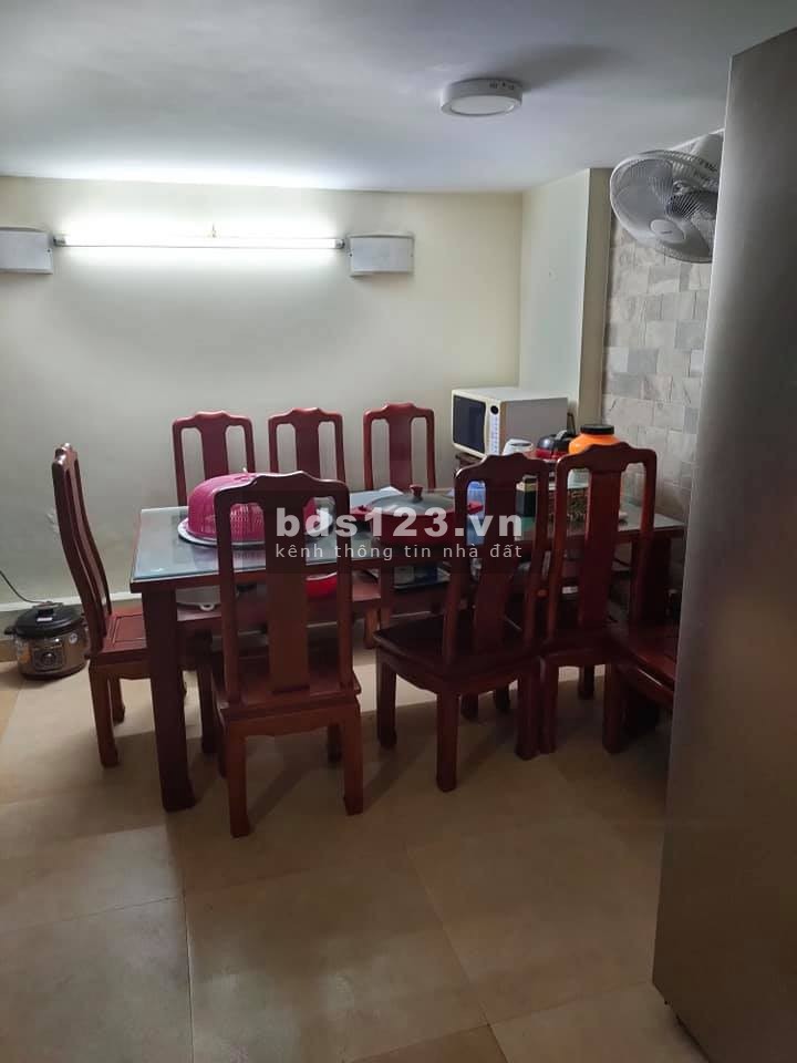 Bán nhà PL ô tô tránh đường 800A Cầu Giấy 45m2 x 5 tầng giá 9,2 tỷ. LH 0912442669