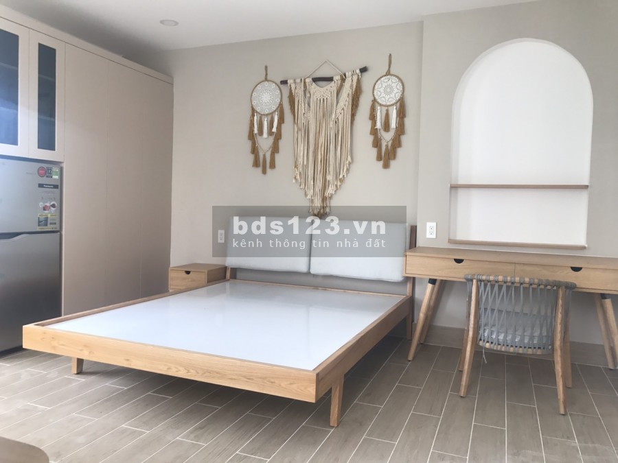 Thuê căn hộ Studio nội thất cực đẹp 904 Nguyễn Kiệm 7.5 Triệu (có thang máy, ban công) mới 100%