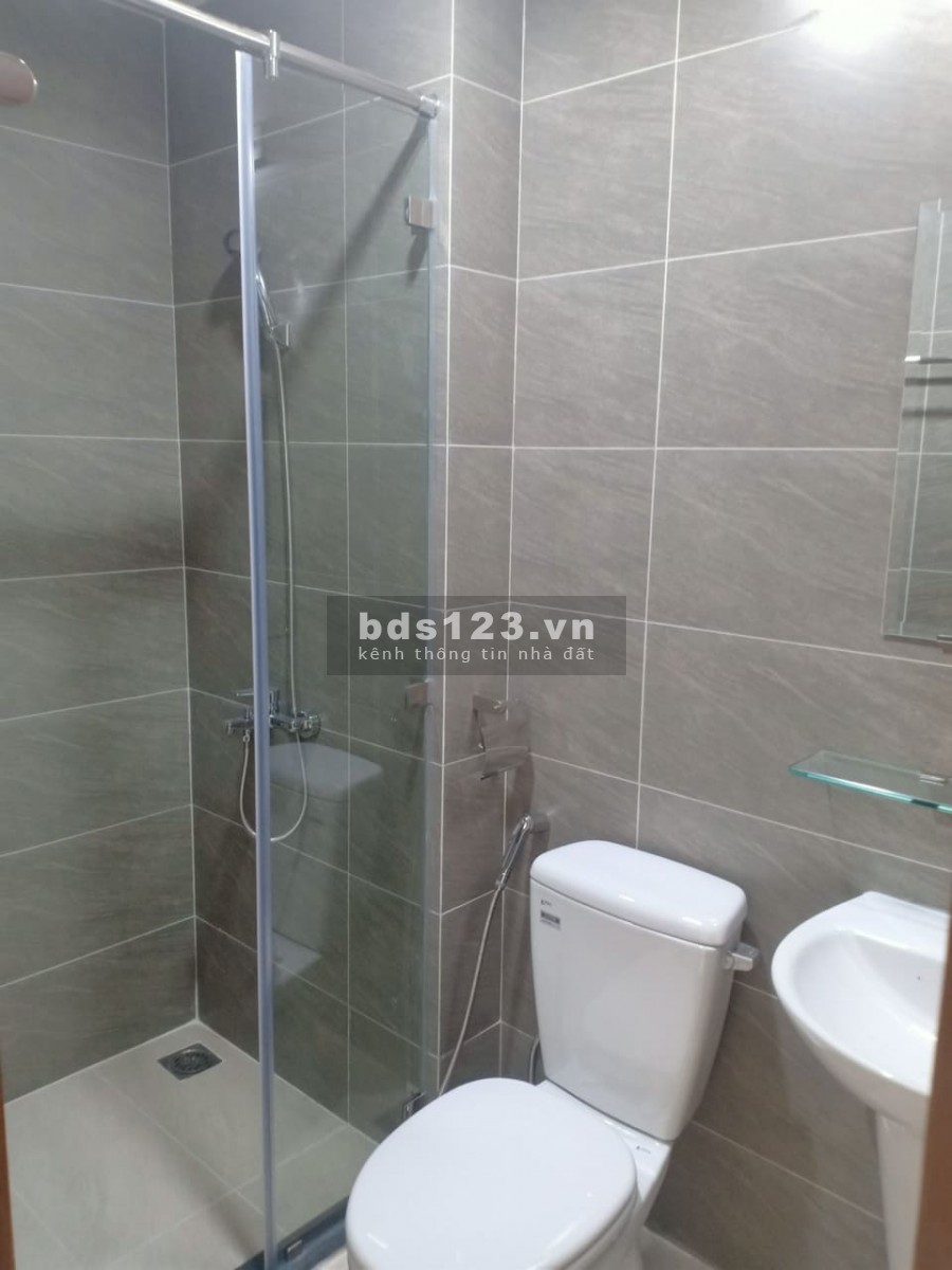 Cần Cho thuê gấp Căn Hộ City Gate Quận 8, Dt 75 m2, 2PN