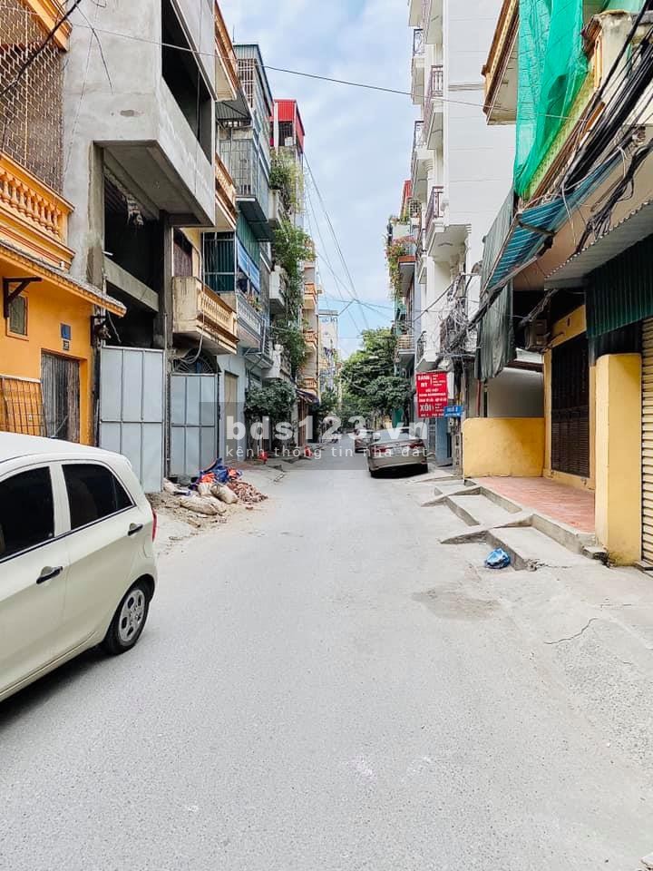 Bán nhà TRẦN PHÚ HÀ ĐÔNG -diện tích 50m2 ( 3 tầng) mặt tiền 3,5m - giá 5 tỷ