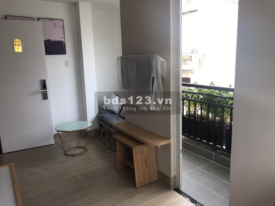 Thuê căn hộ Studio nội thất cực đẹp 904 Nguyễn Kiệm 7.5 Triệu (có thang máy, ban công) mới 100%
