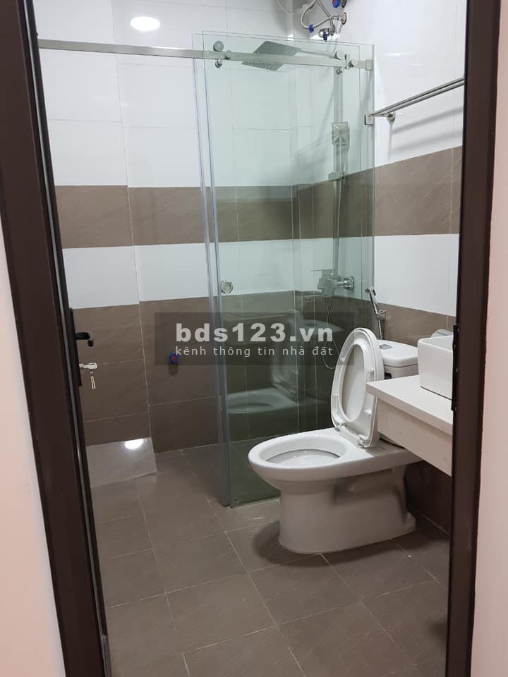 Bán gấp nhà Quan Nhân, Thanh Xuân 52m 4T 5.2 tỷ, mặt ngõ kinh doanh sầm uất