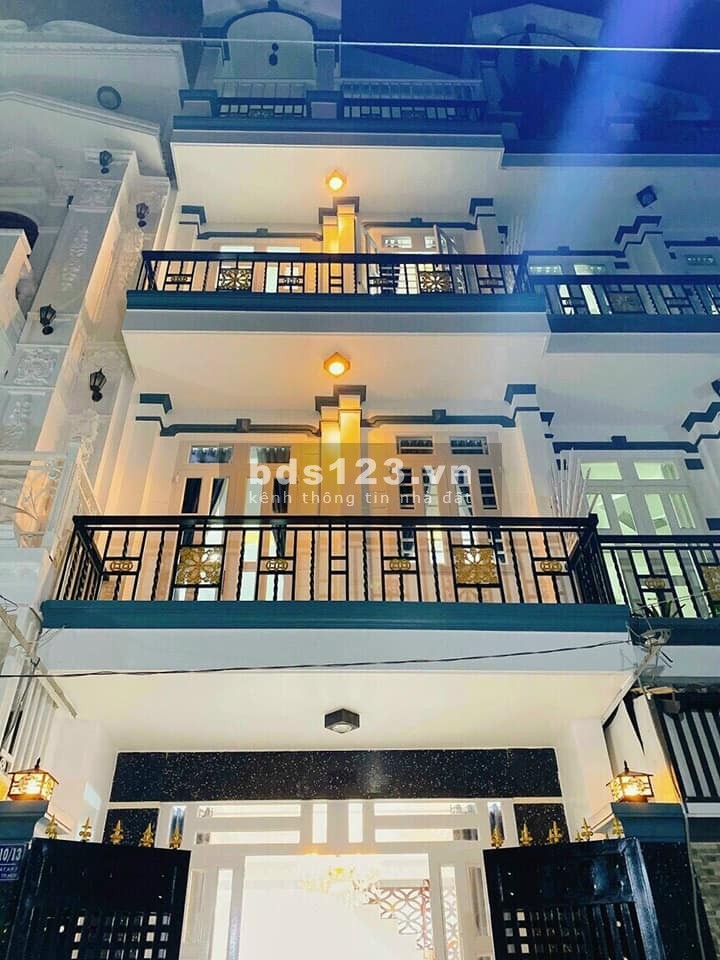 Bán nhà Huỳnh Tấn Phát, 1 trệt 2 lầu sân thượng. Giá chỉ 4 tỷ 5, DTSD 200M2
