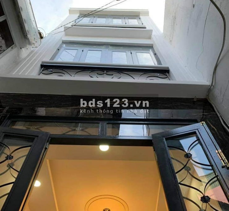 Bán nhà 3 tầng 4PN ở ngay Phạm Văn Chiêu, P.9, GV 58m(5x12) giá 3.9 tỷ TL