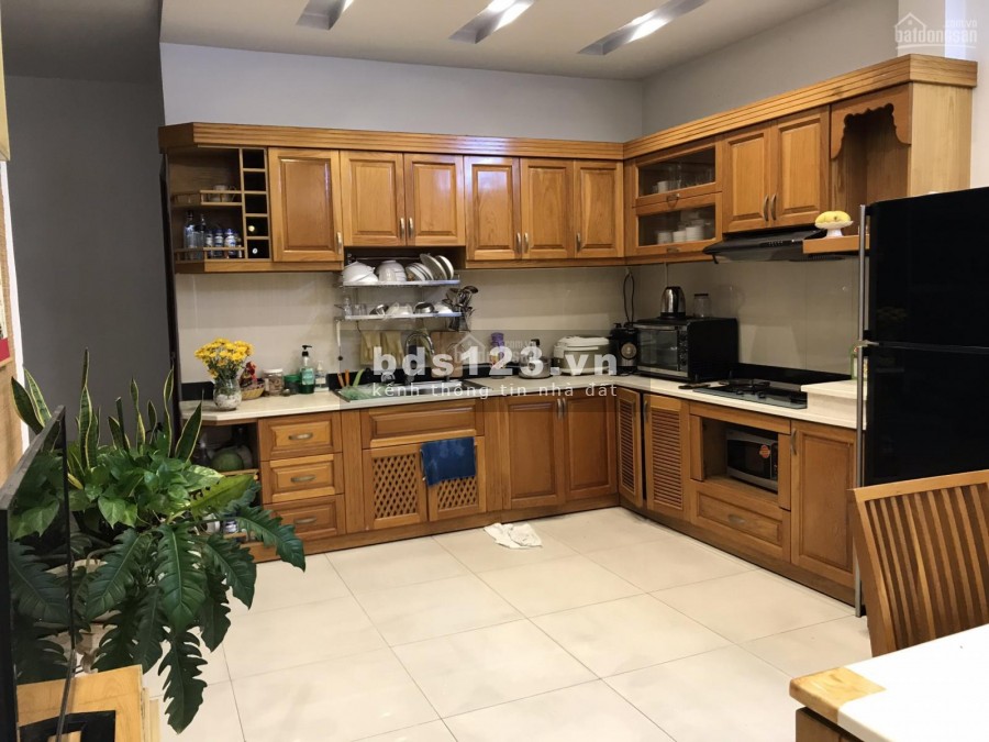 Bán Nhà mặt tiền 52m2 Hẻm xe hơi, giá chốt bất ngờ