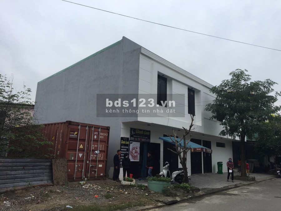 CHUYỂN NHƯỢNG DÃY NHÀ TRỌ MỚI XÂY SAU LƯNG BẾN XE