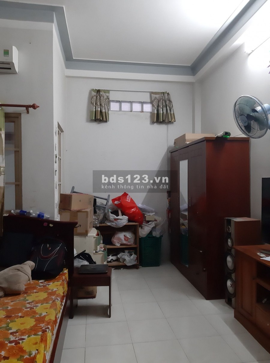 Bán nhà Nguyễn Tri Phương, P5, Quận 10, DT 33m, Giá 4,7 tỷ.