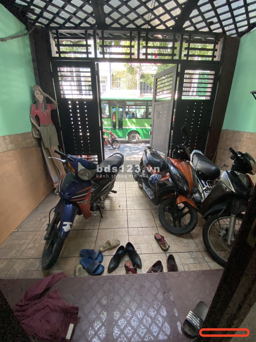 CHDV Mặt Tiền Phổ Quang 4x22m trệt, lửng, 5Lầu, 10p, 11wc. 35tr/th.