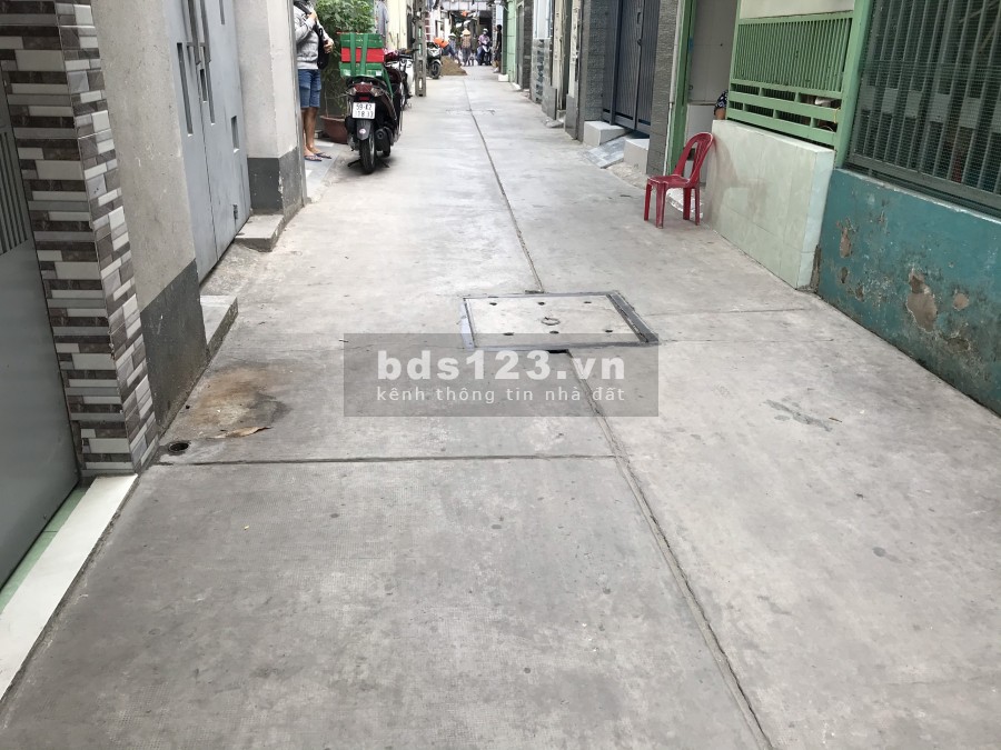 Bán nhà 4x22m, hẻm 154 Âu Dương Lân, Phường 3, Quận 8