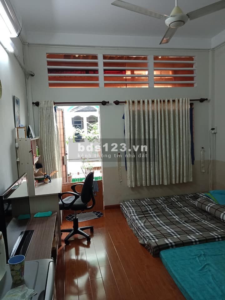 Bán nhà Nguyễn Tri Phương, P5, Quận 10, DT 33m, Giá 4,7 tỷ.