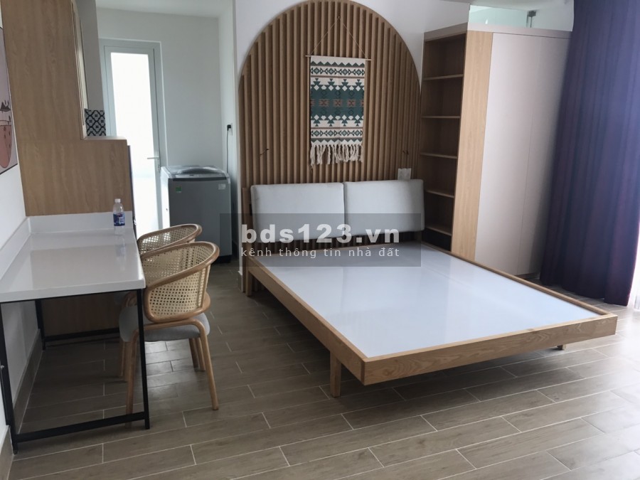Thuê căn hộ Studio nội thất cực đẹp 904 Nguyễn Kiệm 7.5 Triệu (có thang máy, ban công) mới 100%