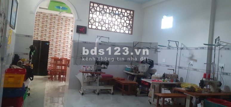Bán Gấp Nhà 90m2, Giá 6.5 tỷ Hoàng Hữu Nam, Quận 9.