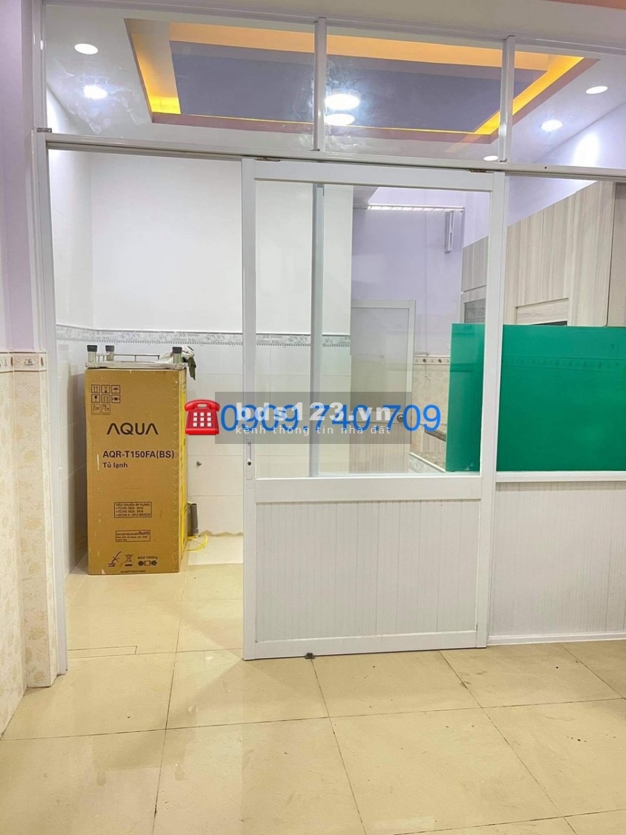 Cần tiền bán nhà đường Lê Đức Thọ Gò Vấp, 40m, 2 tầng, giá chỉ 3 tỷ.