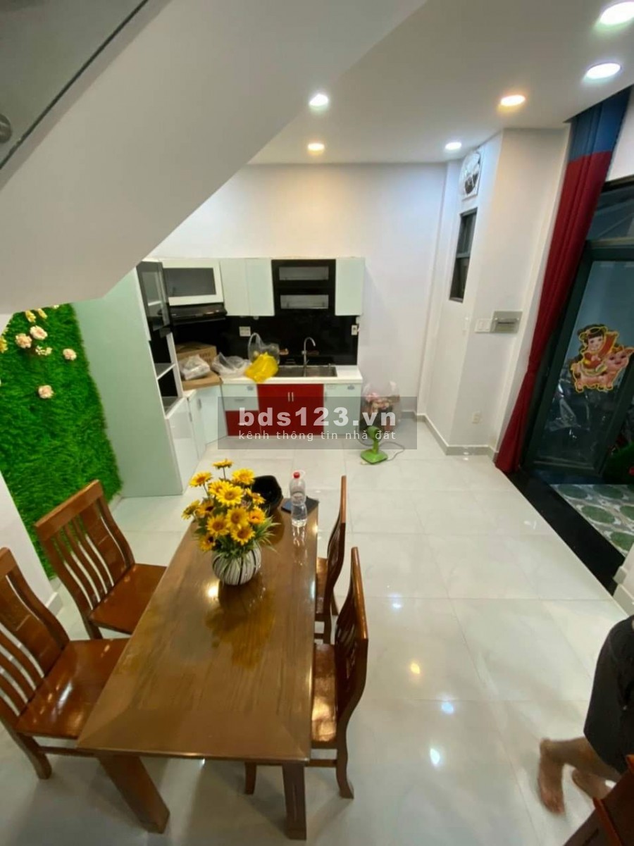 Nhà bán đường Thoại Ngọc Hầu chỉ 5,2 tỷ quận Tân Phú