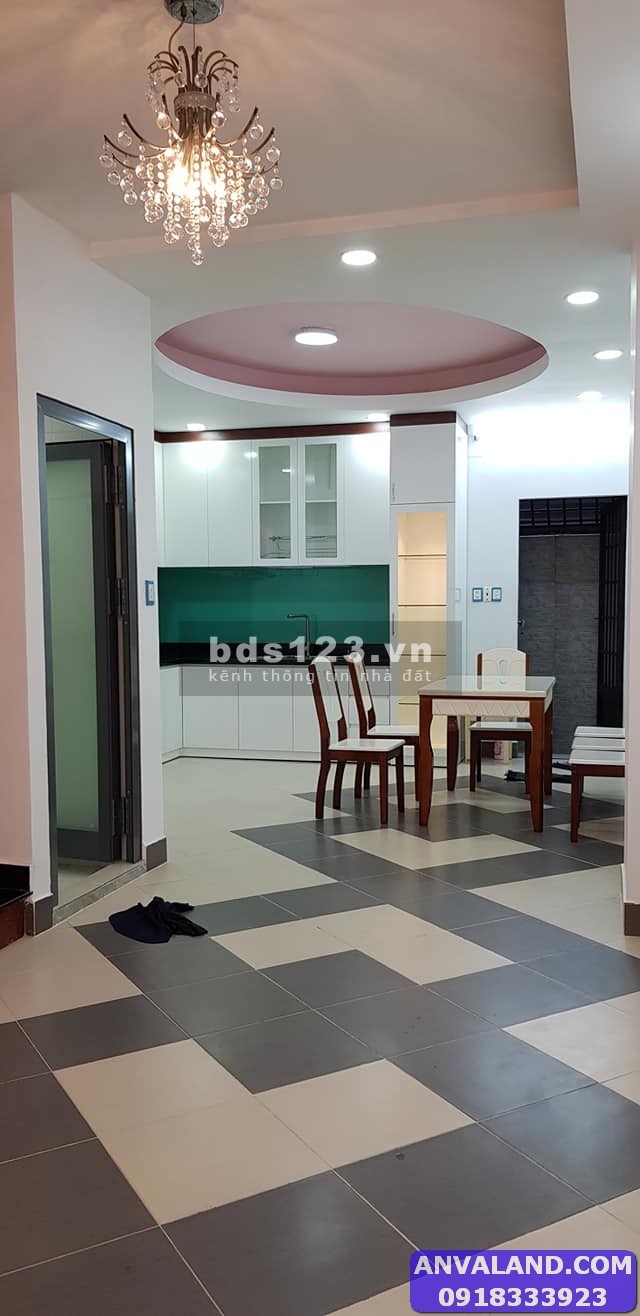 Chuyển công việc Bán gấp Nhà 550/22 Nguyễn Đình Chiểu, Phường 4, Quận 3, 60m2, 4 Tầng, 5 Tỷ 6 TLCC