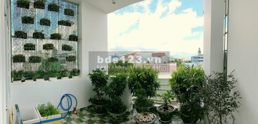 Bán nhà trung tâm Thành Phố Vũng Tàu Đường Ba Cu Liên hệ : 0907081379