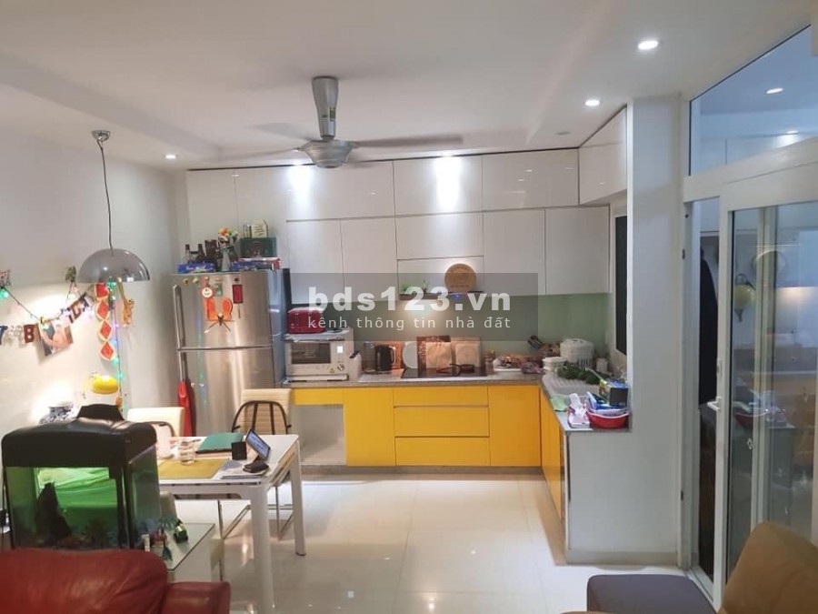 Siêu phẩm nhà mới, cách Quận 10 chỉ 3 phút, xe hơi 7 chỗ vào đến nhà, 4m*16m, chỉ 5 tỷ 8
