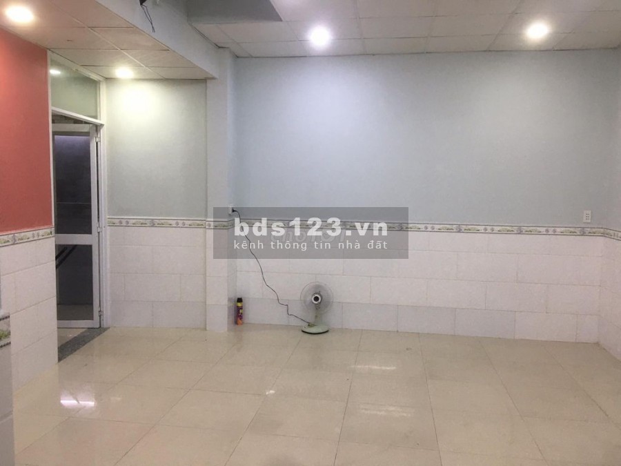 Nhà Trần Khắc Chân, P9, Phú Nhuận, trệt 1 lầu, 3PN-3WC, máy lạnh, 12 tr- thương lượng