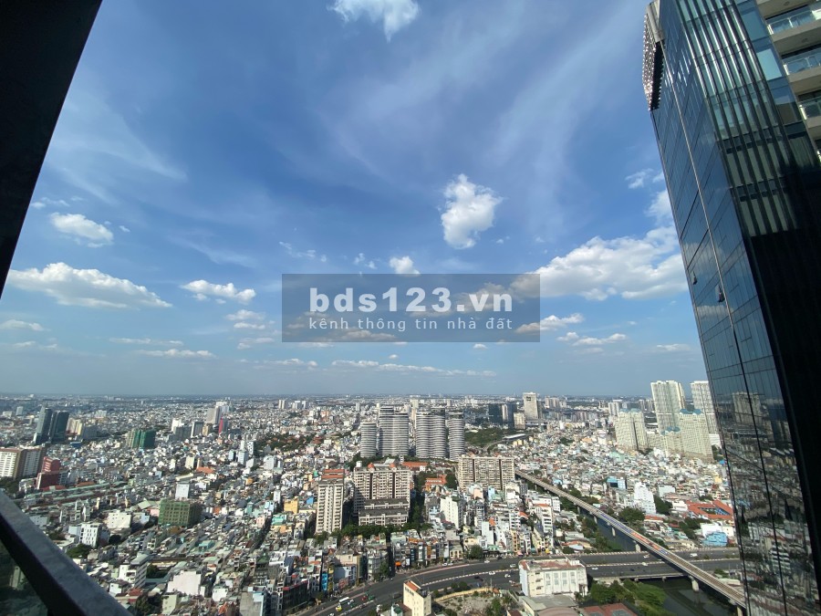 SHARED OFFICE FOR RENT (DISTRICT 1)