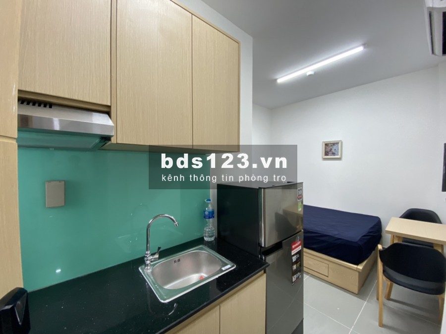 Hàng mới full nội thât gần trung tâm đại học khu ăn uống