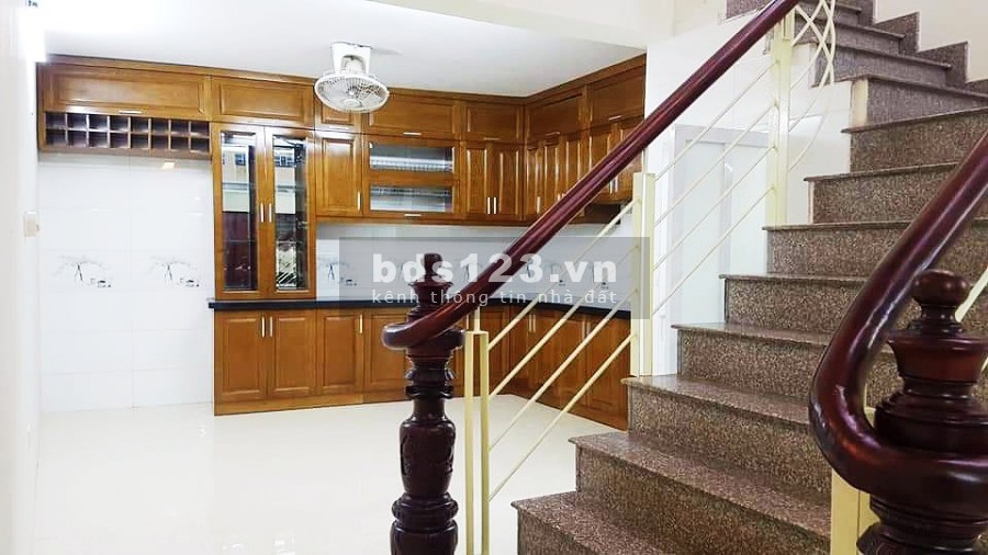 Bán nhà Phùng Hưng, Hà Đông, nhà đẹp đón TẾT, ô tô cất