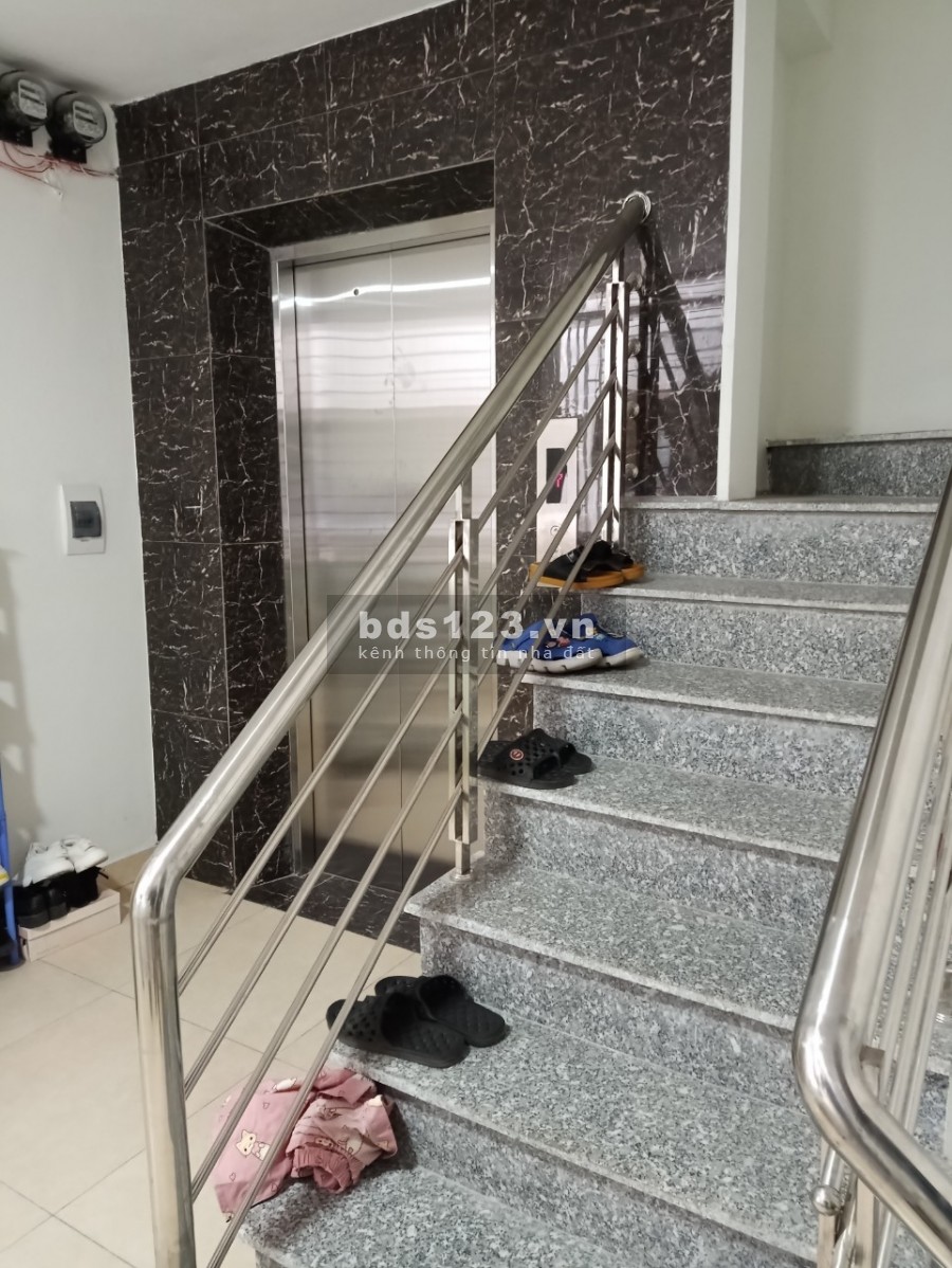 CẦN BÁN NHÀ NGÕ 63 TRẦN QUỐC VƯỢNG