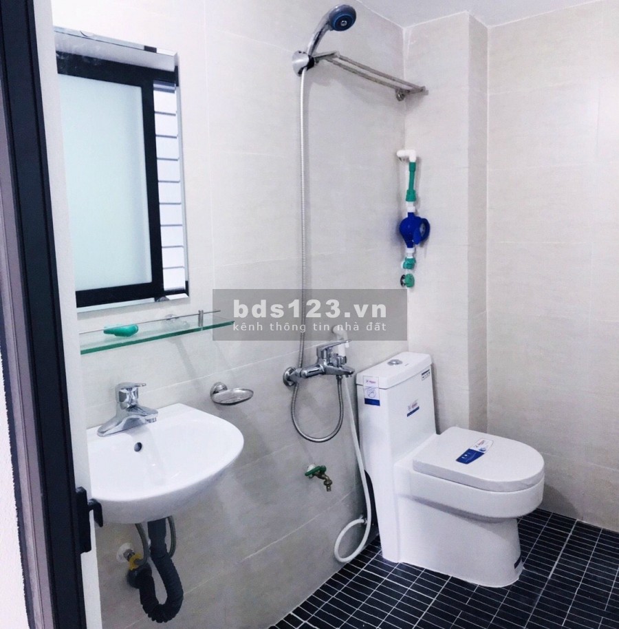 CẦN BÁN NHÀ NGÕ 63 TRẦN QUỐC VƯỢNG