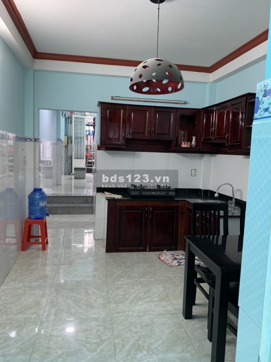 Cần bán gấp nhà 2 mặt hẻm Bà Lài, F.8, Q.6, DTCN 45.7m2, 2 lầu mới đẹp.