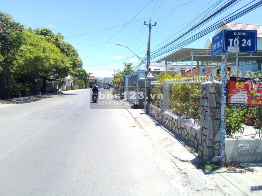 Đất Diên Lạc giá tốt dịp cuối năm, cách tỉnh lộ 2 chỉ 300m