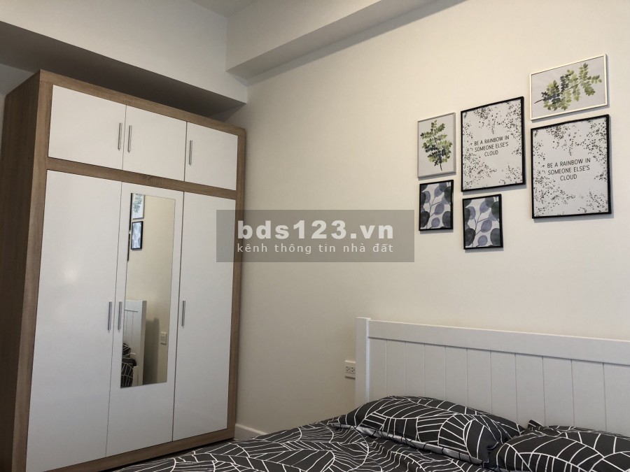 Chuyển nhà cần bán căn 2PN The Sun Avenue, 73m2, full NT, giá 3,7ty bao hết. LH 0908 261 615
