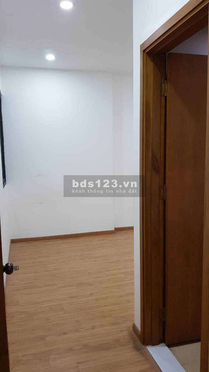 (Giá rẻ) Cho thuê CC 17T11THNC dt 96m2-3Pn ĐCB giá 10.5Tr/Tháng