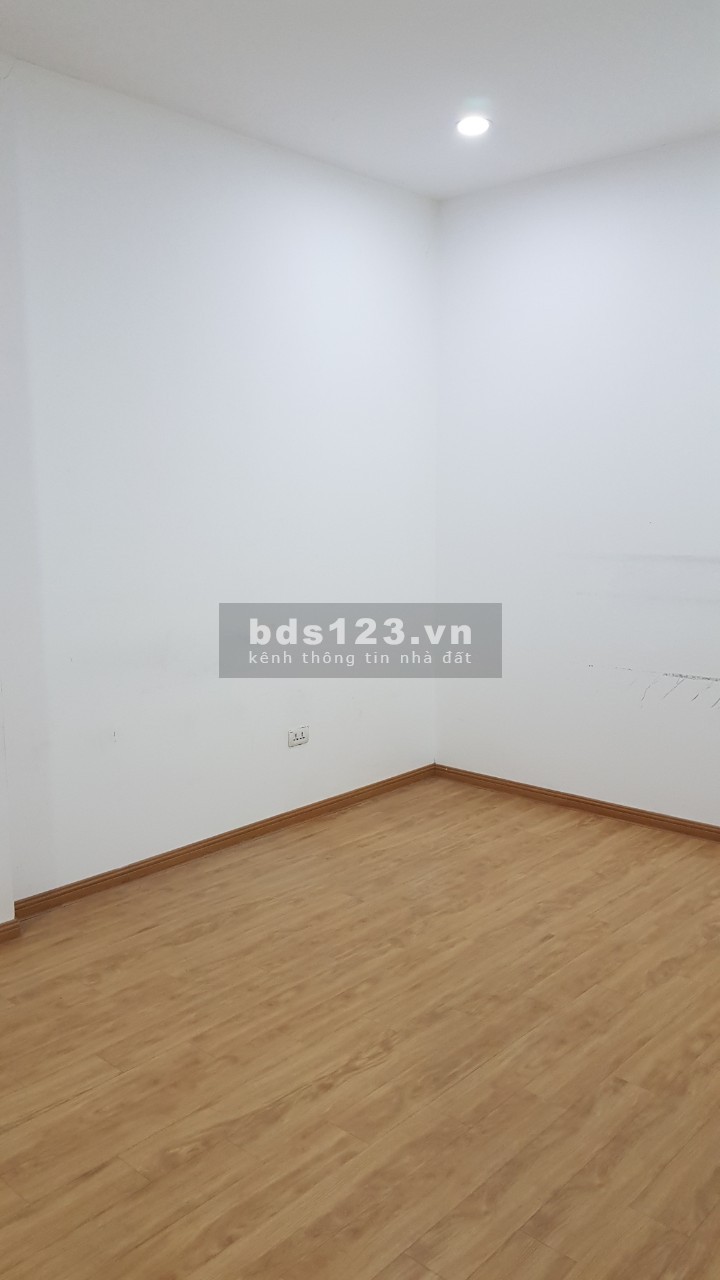 (Giá rẻ) Cho thuê CC 17T11THNC dt 96m2-3Pn ĐCB giá 10.5Tr/Tháng