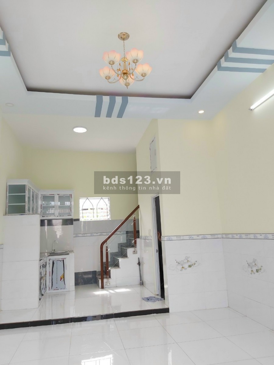 Nhà đẹp Tân Bình hẻm xe máy tránh giá 5 tỷ