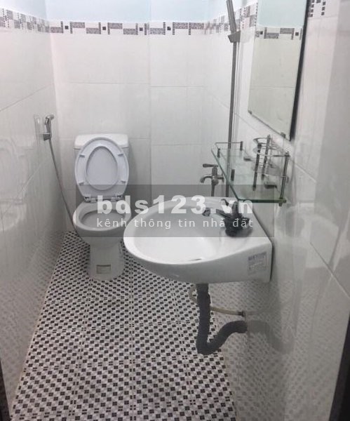 Quận 8 60m², phạm thế hiển, 1 trệt 1 lầu, bán gấp nhà ở
