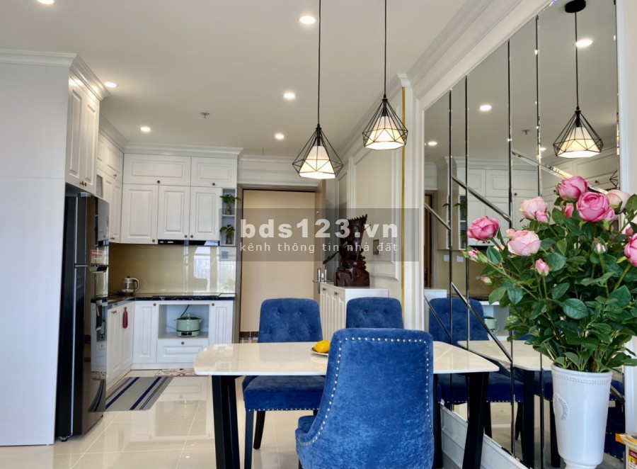 0838306139 bán nhanh căn hộ 2N2wc+1, 64m2 thông thủy, giá 2 tỷ tại Vinhomes Smart City